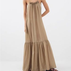 Bowie Maxie dress in taupe. NWT